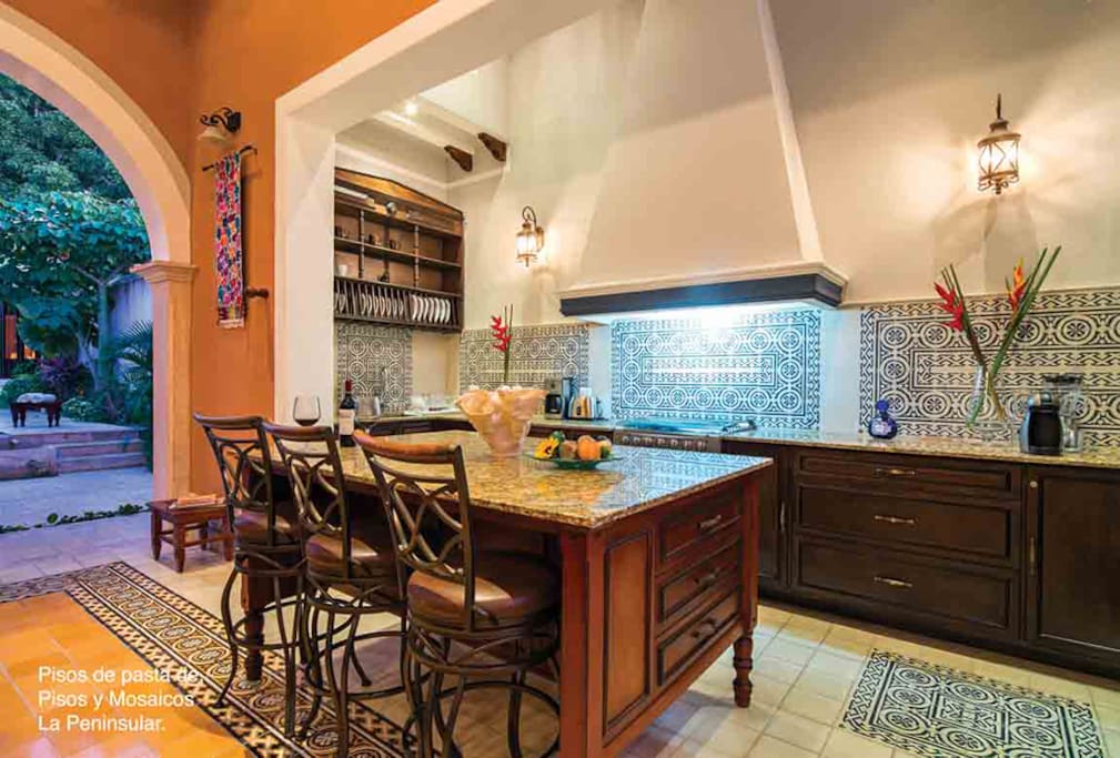 Full Kitchen located in the Main Living