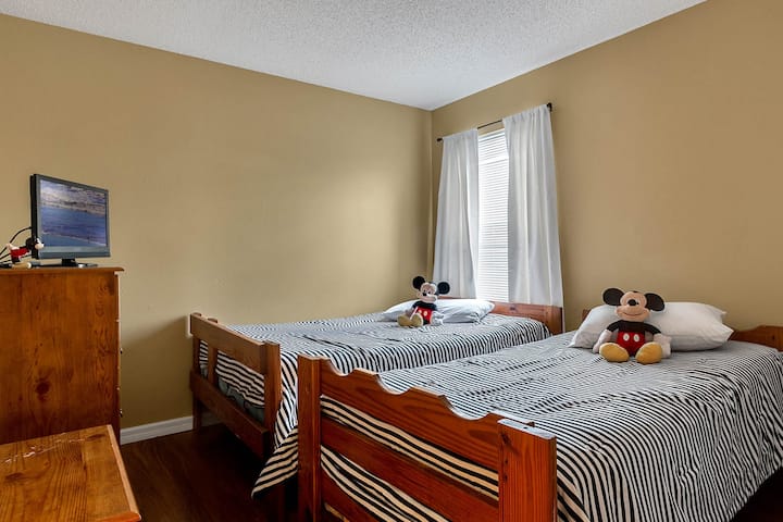 dhomë dyshe/dhomë e plotë