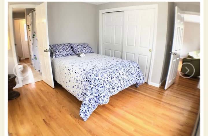 1st floor Bedroom with Bath
