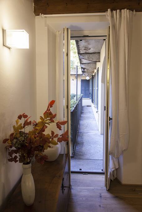 Particolare ingresso