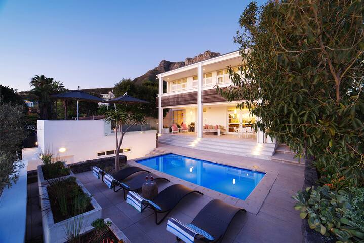 Robinson Beach House – Llandudno, Cape Town gallery image 4