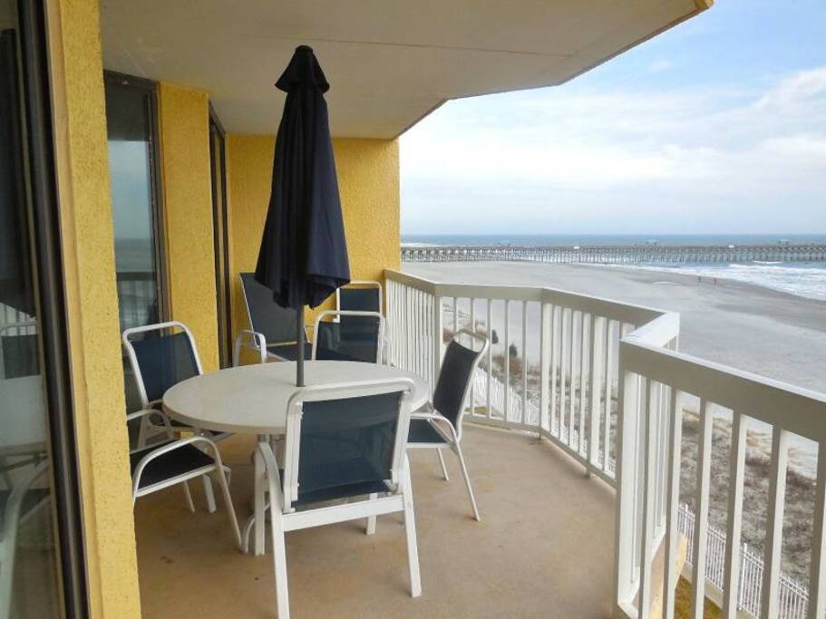 balcony left