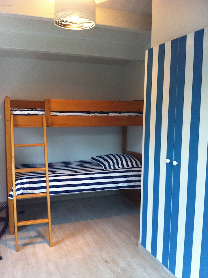 Chambre 2 lits de 90 x 190