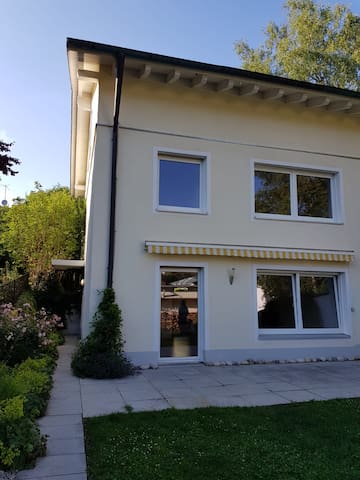 Quiet flat close to Munich