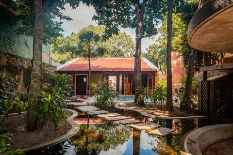 Casa de Madera: Charming Landscape Of Lily Ponds