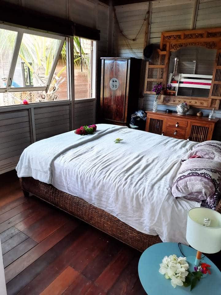 Bungalow 3 (Double and Bunk)