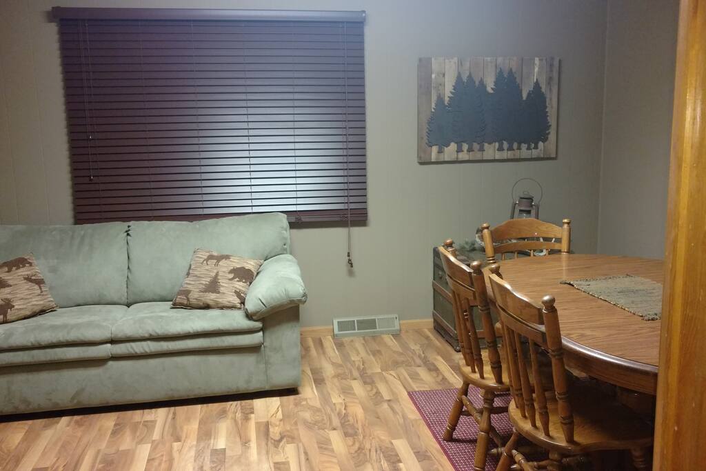Entry Way/Dining Room