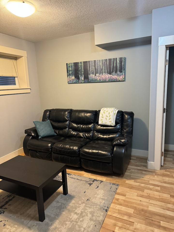2 Bedroom, 2 Bathroom Space For Rent. - Fort McMurray
