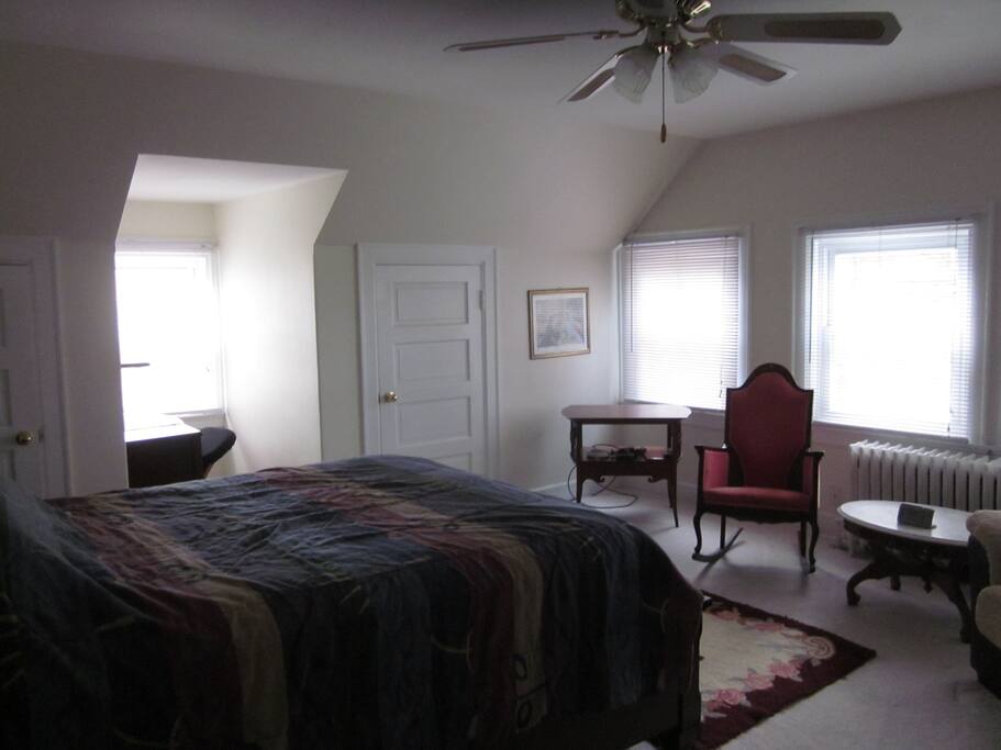 Great room - great view on 3rd floor