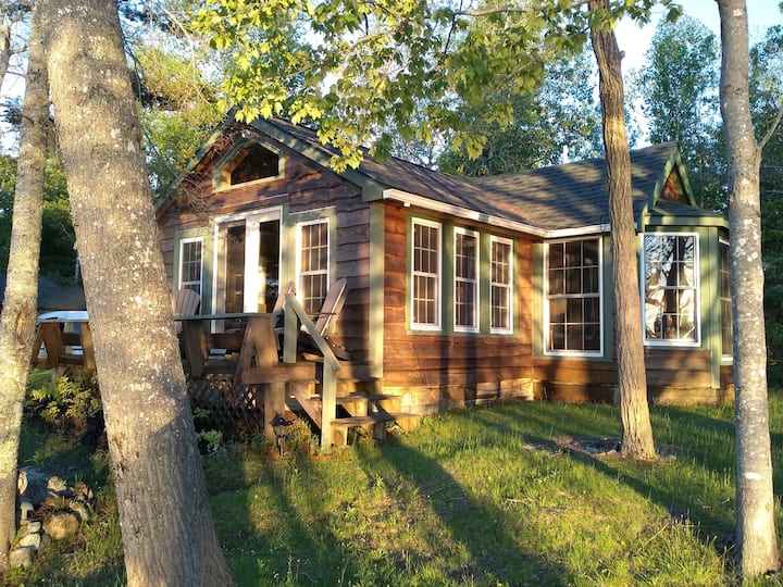 Talley Cottage on Graham Lake