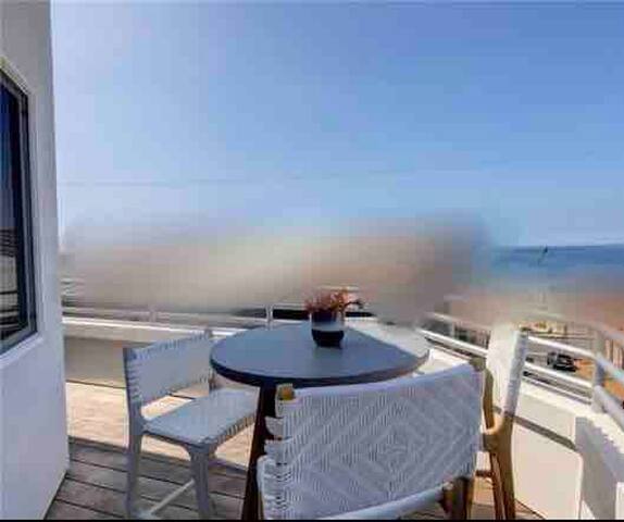 Beauty at the beach! gallery image 3