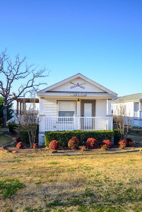 Rockport Cottage Overlooking Skiatook Lake
