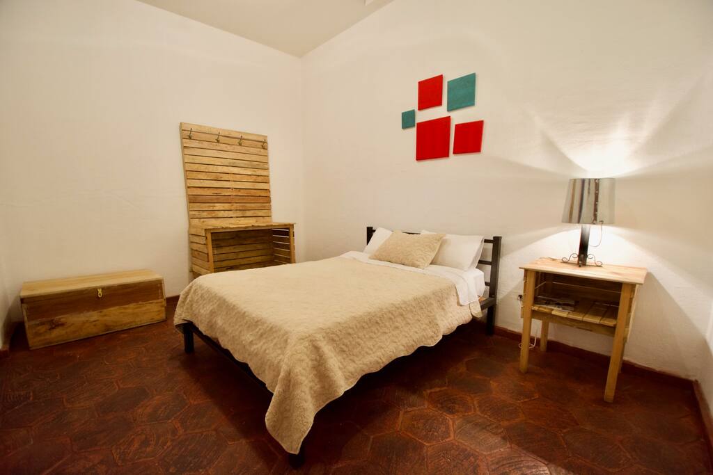 Private room for two