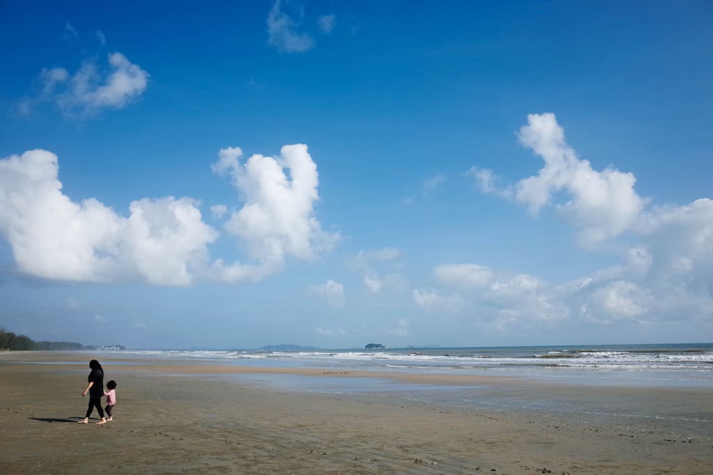 Long stretch of beach