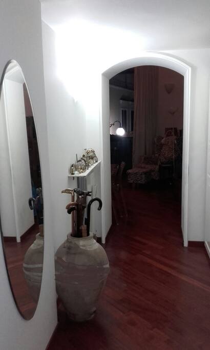 LA CASA ENTRATA