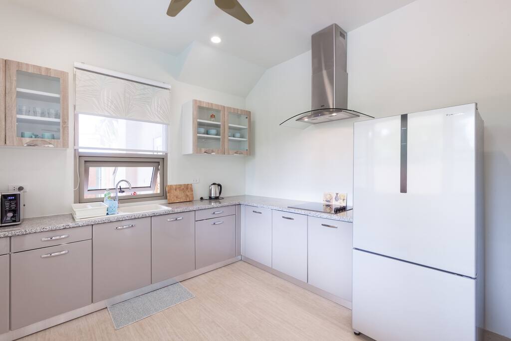 Floor 1
Kitchen