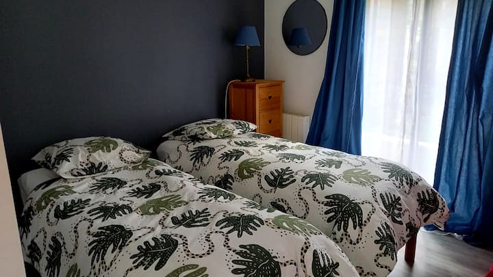 Dhomë gjumi 2