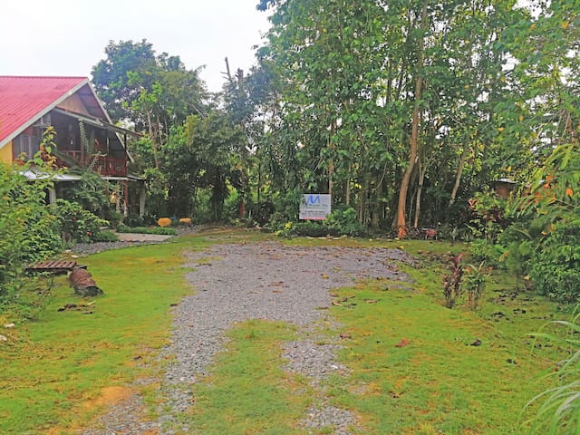 Marudubay Homestay Wellin S Home Entire Place 5 Bedrooms 3 Bathrooms Chalet In Kota Marudu Malaysia