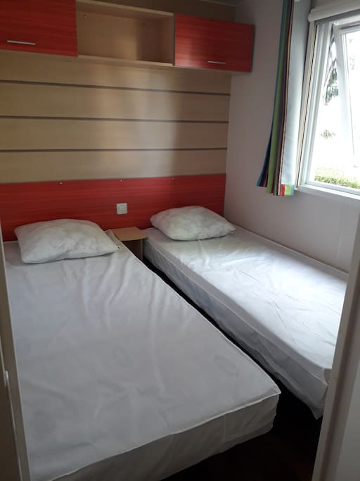 Chambre 2 lits