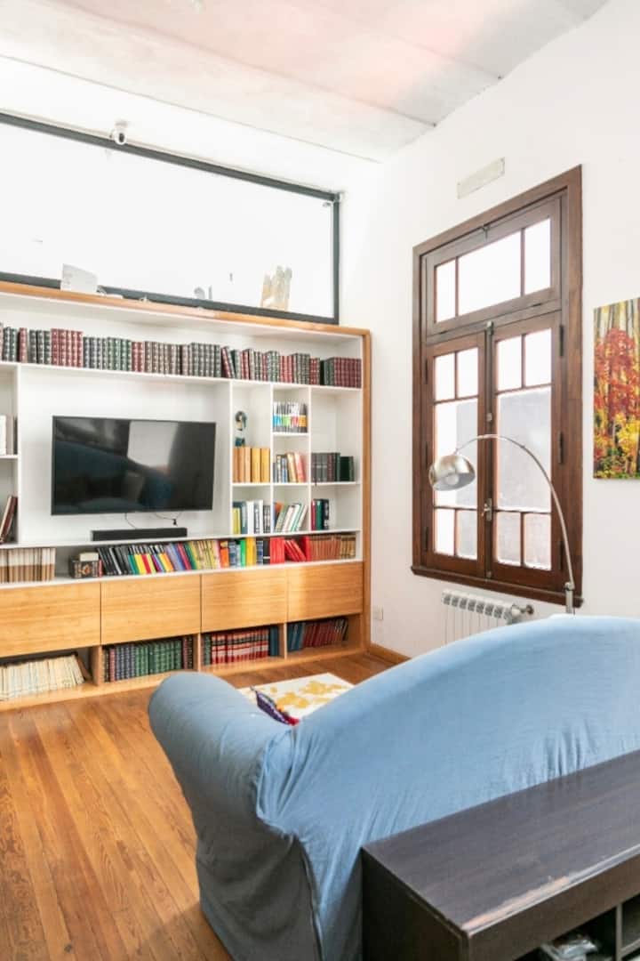 Double room in shared apartment in Villa Ortúzar