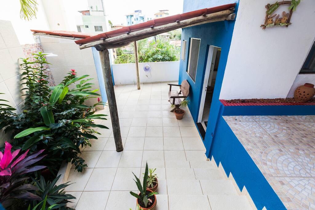 Varanda e jardim