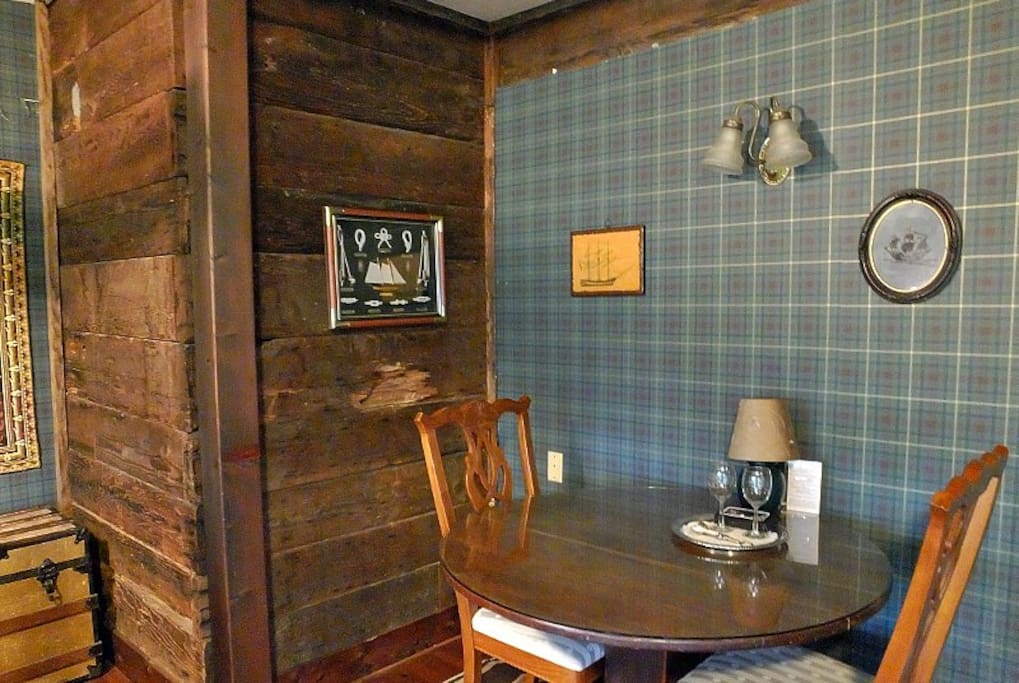 Timbers Suite historic