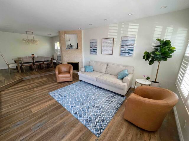 Ultimate Family Retreat: Theater, HotTub & Arcade! gallery image 5