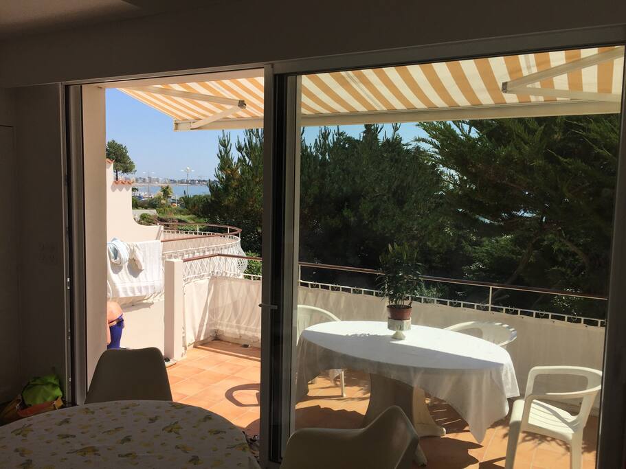 Vue de la Salle à manger