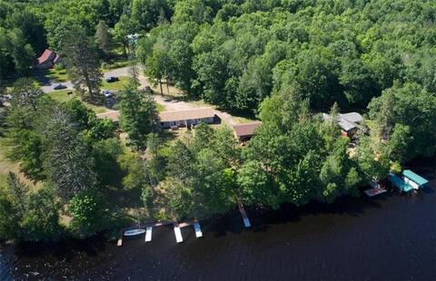 Louie's Landing Resort on Moose Lake, Hayward WI