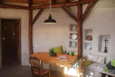 Popular Airbnb listing: Casa Luna Eco-Lodge in Granada