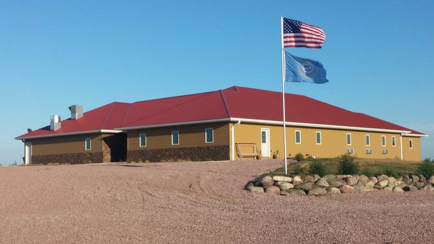 Scenic Lodge in beautiful, rural setting