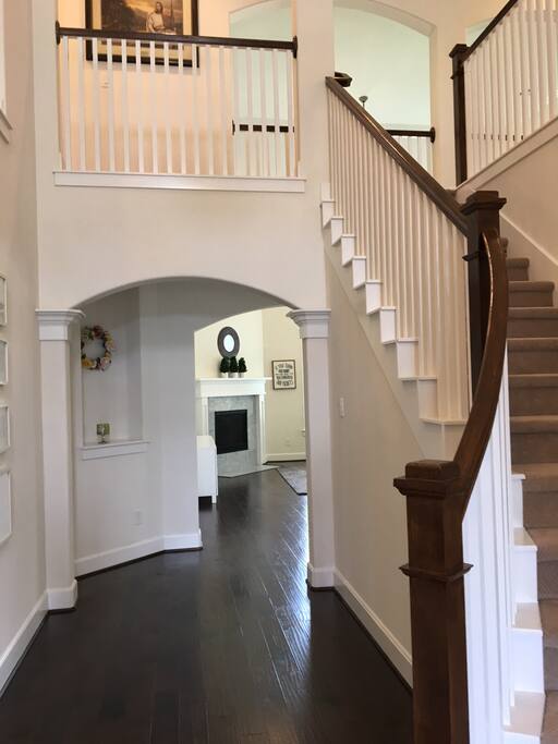 Entrance hallway; stair to the second floor