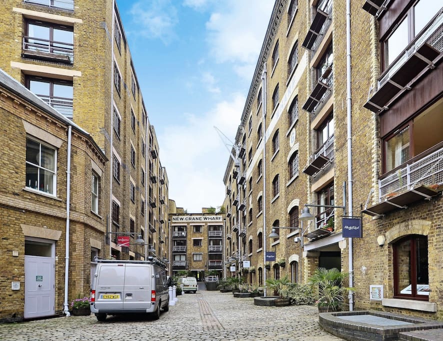 Wapping riveside area