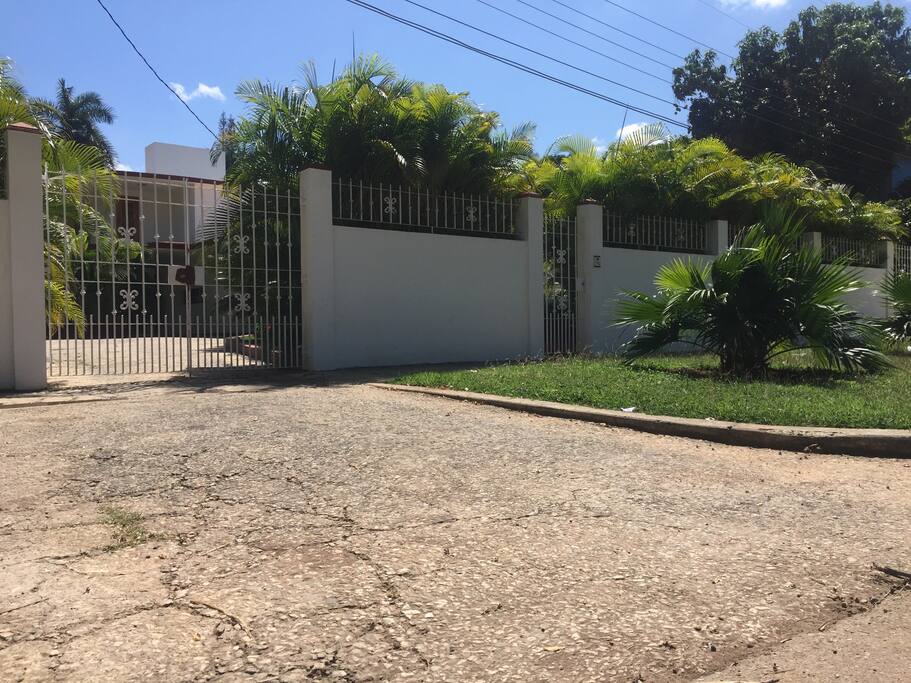 Entrada Principal de la casa