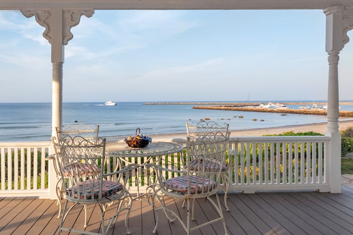 Jade - Block Island Inns