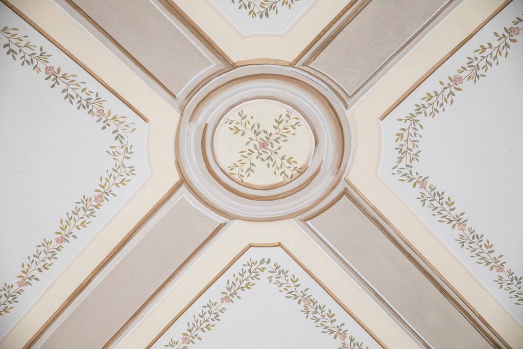 Deattaglio comera matrimoniale-Bedroom detail.