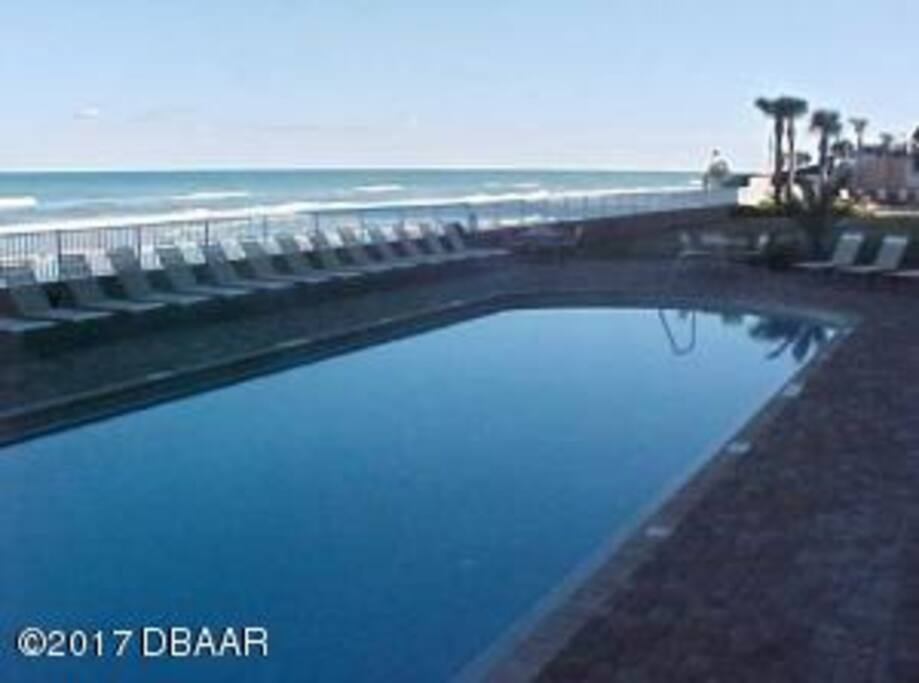 Pools, pools...