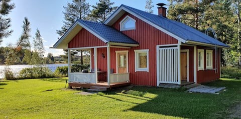 Kultaranta - sunny cottage by Pyhäjärvi