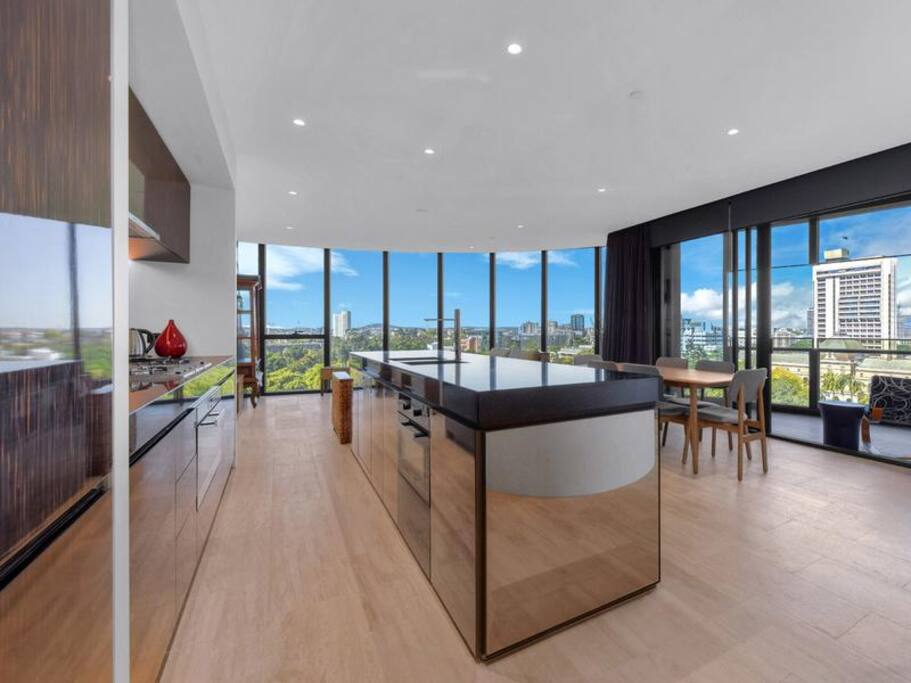 The Best Luxury 3 Bedroom Apartment in town