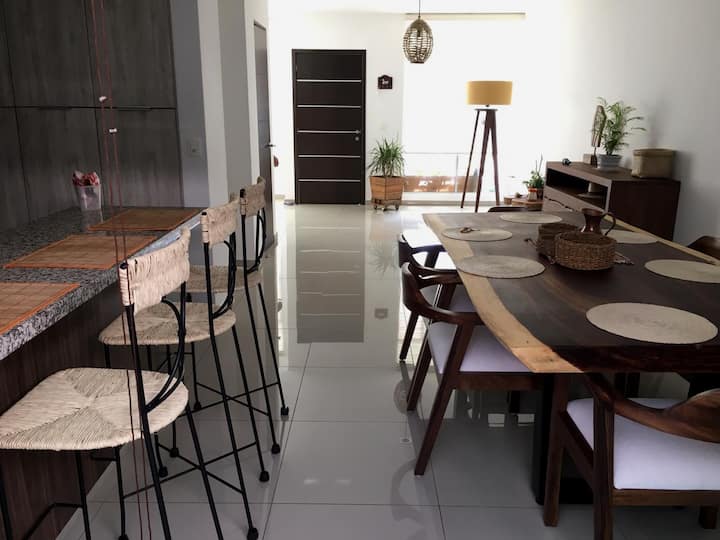 Quiet house and entire dresser in Gualajara Houses for Rent in