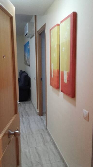 ENTRADA AL APARTAMENTO