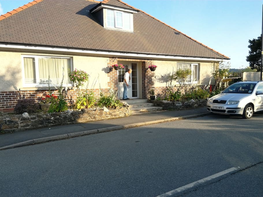Front of bungalow