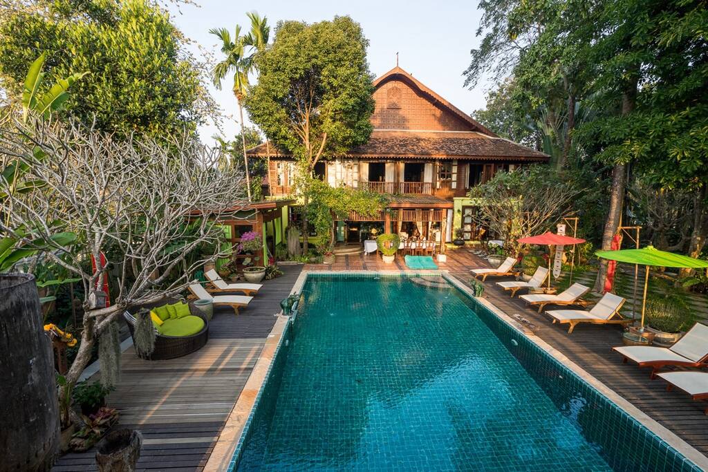 Relax and enjoy your vacation in style 私享这一刻