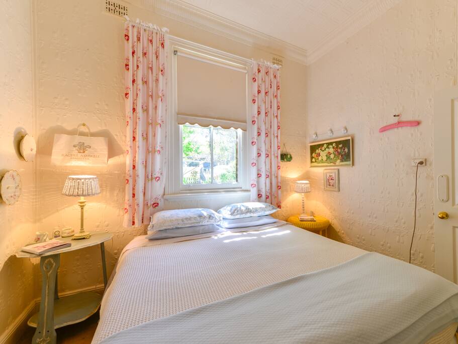 king bed