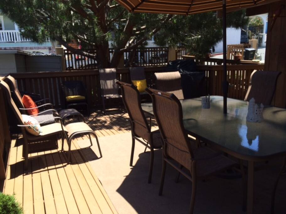 Front Deck with BBQ