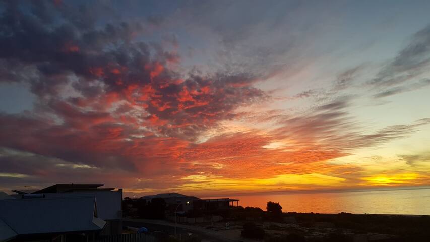Beachside stay and ocean view
