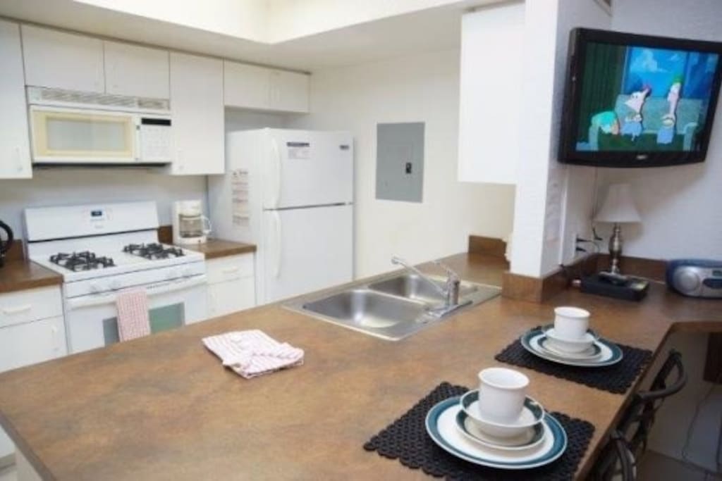 Screen, TV, Television, Oven, Indoors