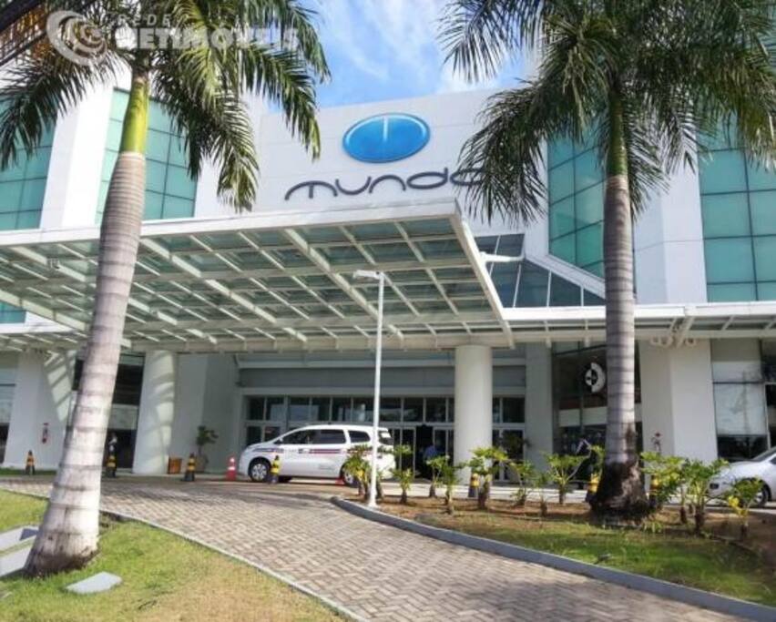 Ed. Mundo Plaza
