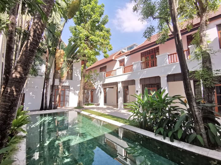 Airbnb.com Listing image 1