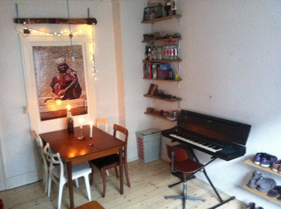 Room 1 - Keyboard